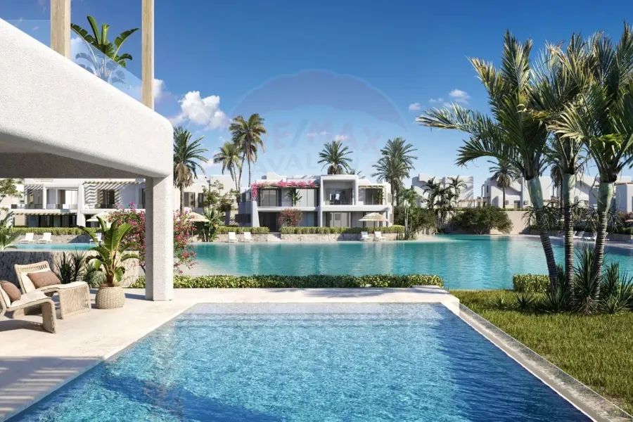 شاليه ارضي للبيع (بيانكي -ايليوس ) 160 م + 80 m جاردن