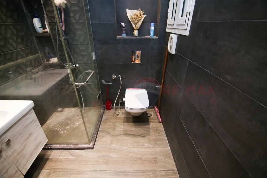 Apartment for sale 155 m Tharwat (Abdel Hamid El Deeb St.)