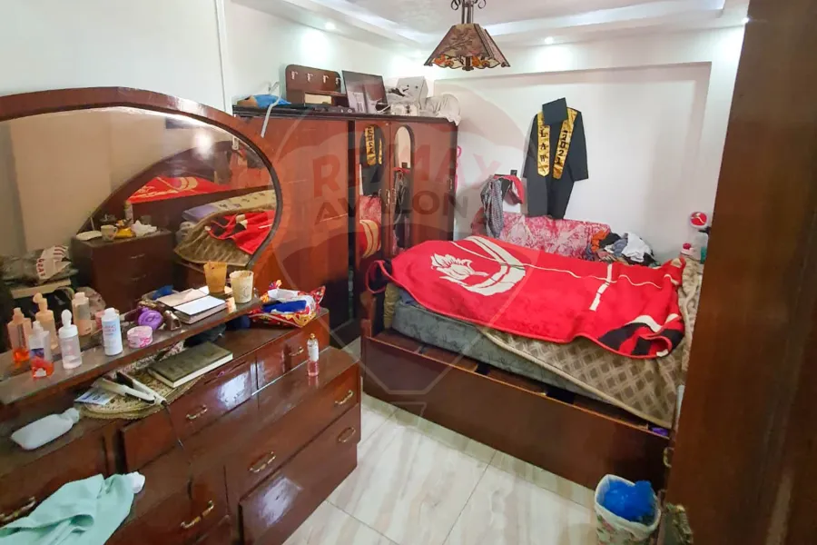 شقة للبيع 130 م الابراهيمية (خطوات من ش ابو قير)