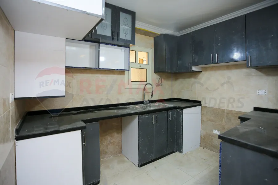 شقة للبيع 214 م سموحة (سموحة فيستيفال)