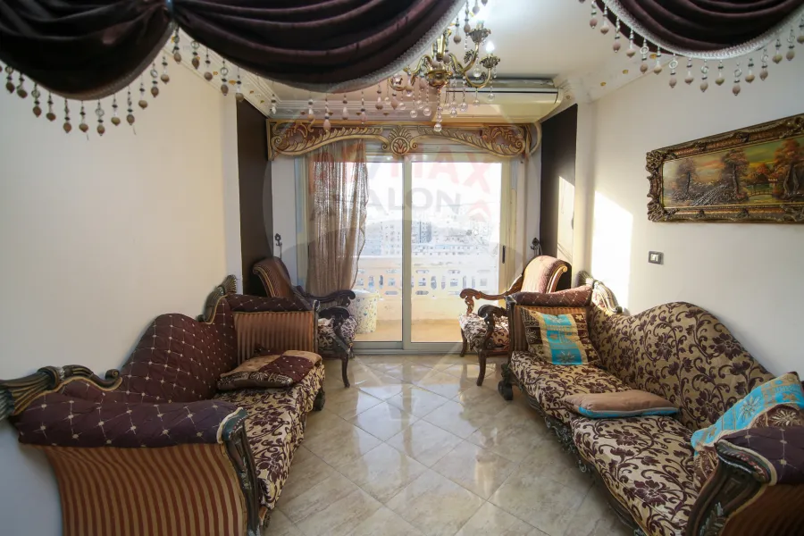 Apartment for sale 120 m Moharam Bek (directly on the tram)