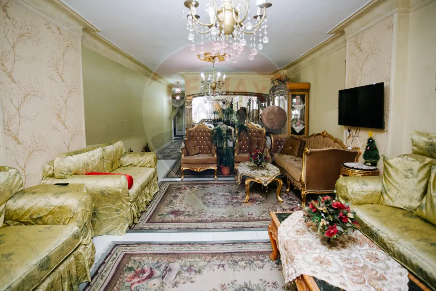 شقة مرخصة للبيع 140 م بولكلى (أمام فتح الله ستانلي)