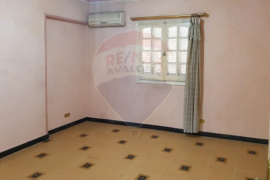 شقة دوبليكس للبيع 140 م سيدي بشر (ش جمال عبد الناصر)