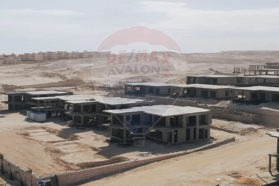 شاليه للبيع (دايركشن وايت - رأس الحكمة) 173 م