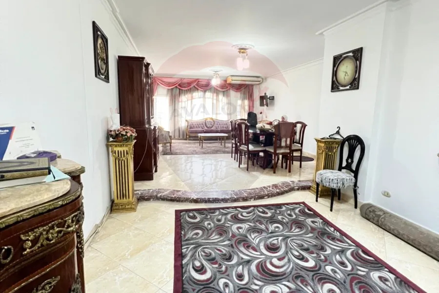 شقة للبيع 186 م جناكليس (ش مرتضي)