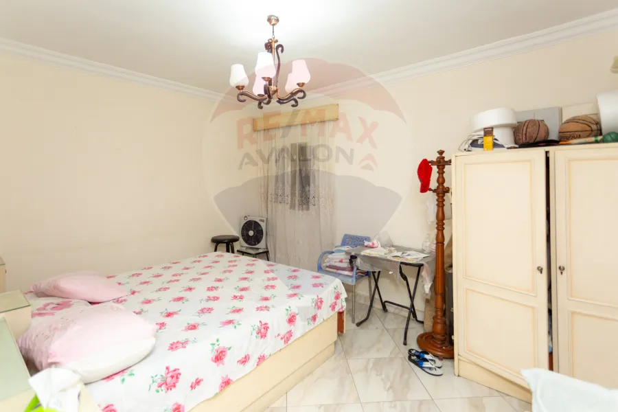 Apartment for sale 126 m Sidi Gaber (Officers&amp;#039; Housing)