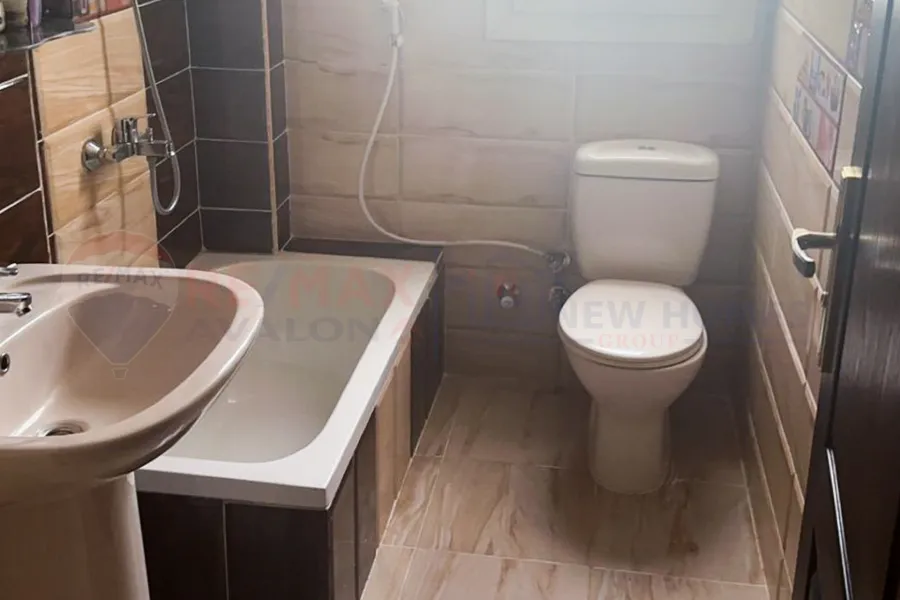 فيلا للبيع ( ستيلا هايتس ) الساحل