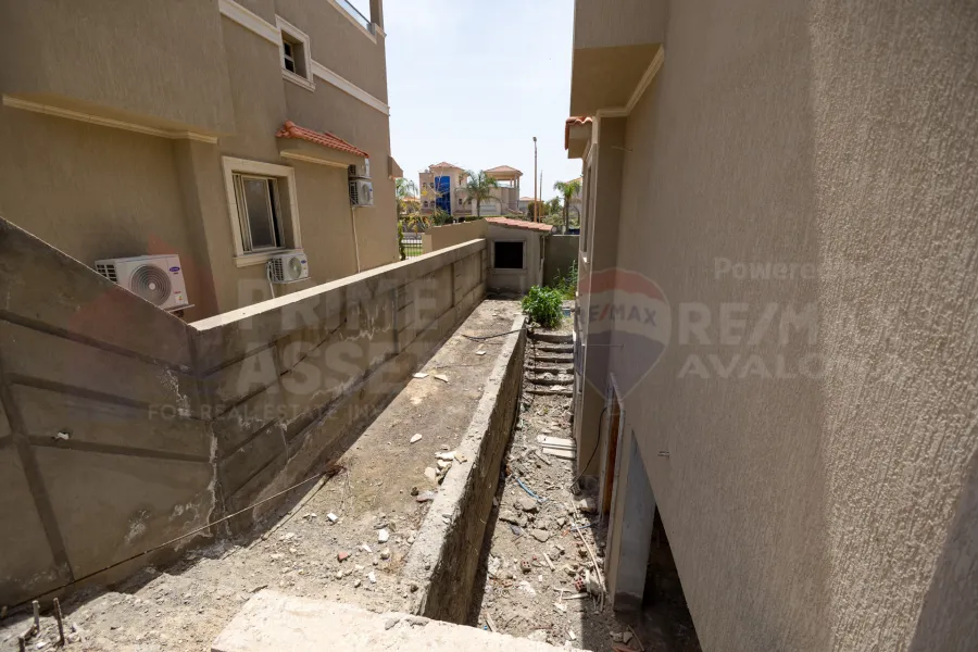 فيلا توين هاوس للبيع 360 م كينج مريوط (اليكس ويست)