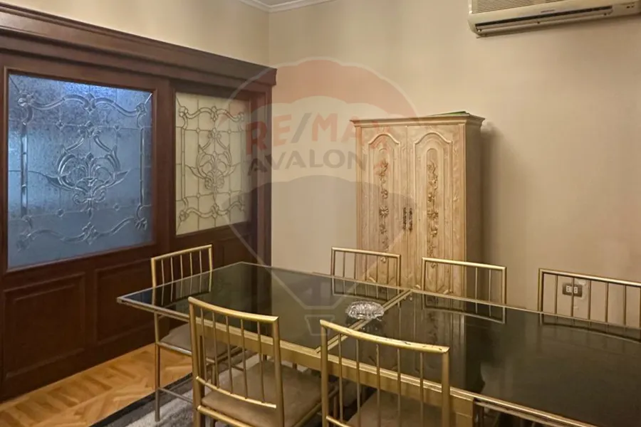 شقة للبيع 150 م وابور المياه ( خطوات من ميدان زويل )