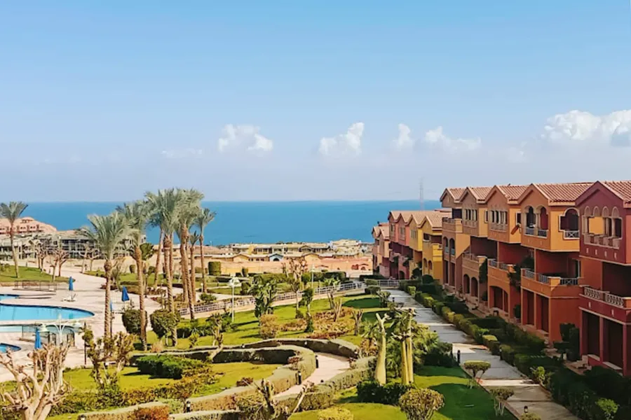 شاليه للبيع (بورتو السخنة) 110 م