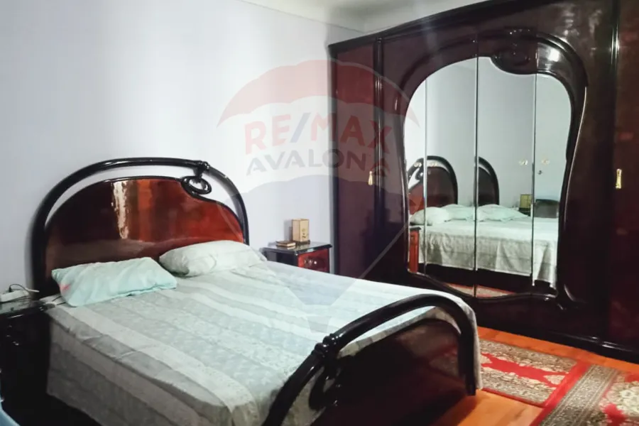 شقة للايجار المفروش 190 م سبورتنج (جانبي بور سعيد)