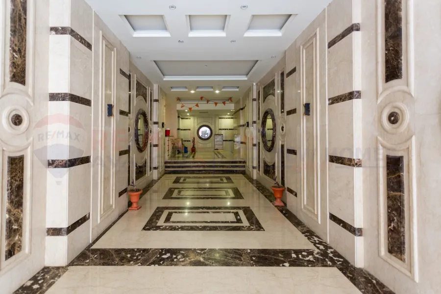 Apartment for sale 185 m New Smouha (Pharmicists towers)