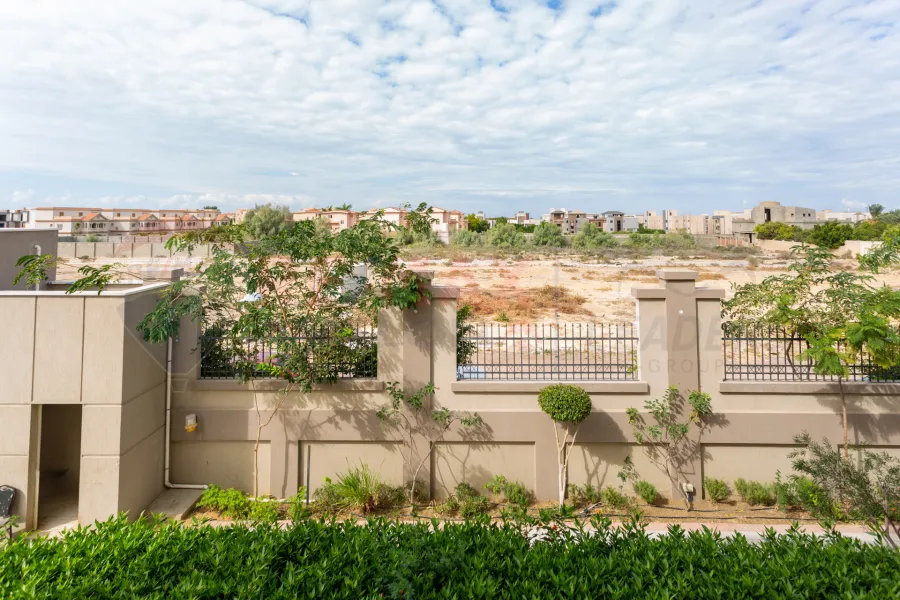 شقة للبيع 167 م الكينج مريوط (كومباوند كينج سيتي)