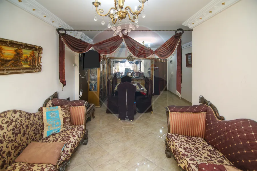 Apartment for sale 120 m Moharam Bek (directly on the tram)