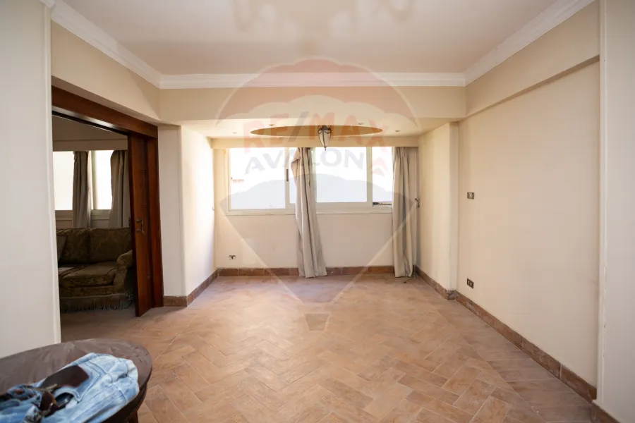 شقة للبيع 148 م سموحة (كومباوند البروج)