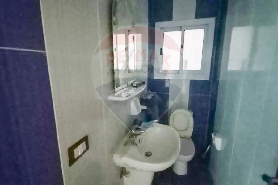 شقة للبيع 120 م سيدي جابر (امام المحطة)