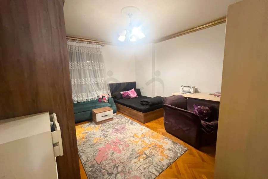 شقة للبيع 185 م رشدي (ش أبوقير - عمارة براند)