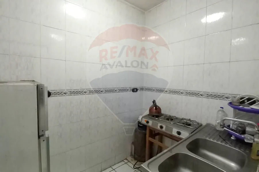 شقة للبيع 85 م ميامي (خطوات من البحر)