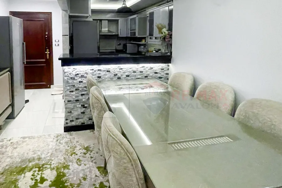 Furnished apartment for rent 100 m Smouha (in front of Zahran Mall)