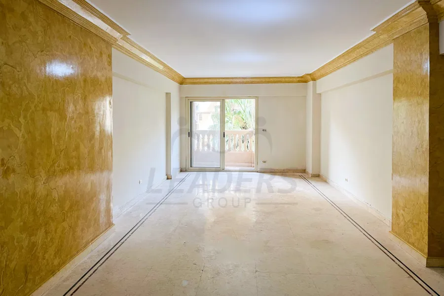 شقة للايجار 200 م جليم (ش ابو قير)