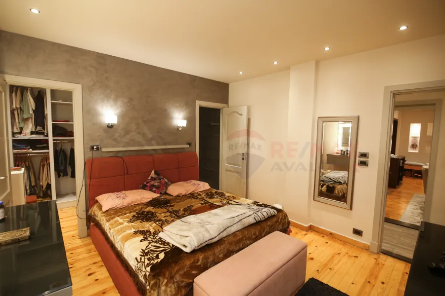 Apartment for sale 155 m Tharwat (Abdel Hamid El Deeb St.)