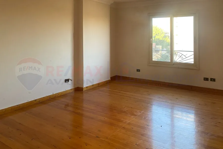 Apartment for sale 255 m Kafr Abdo (branching from Sakina Bint Al Hussein St)
