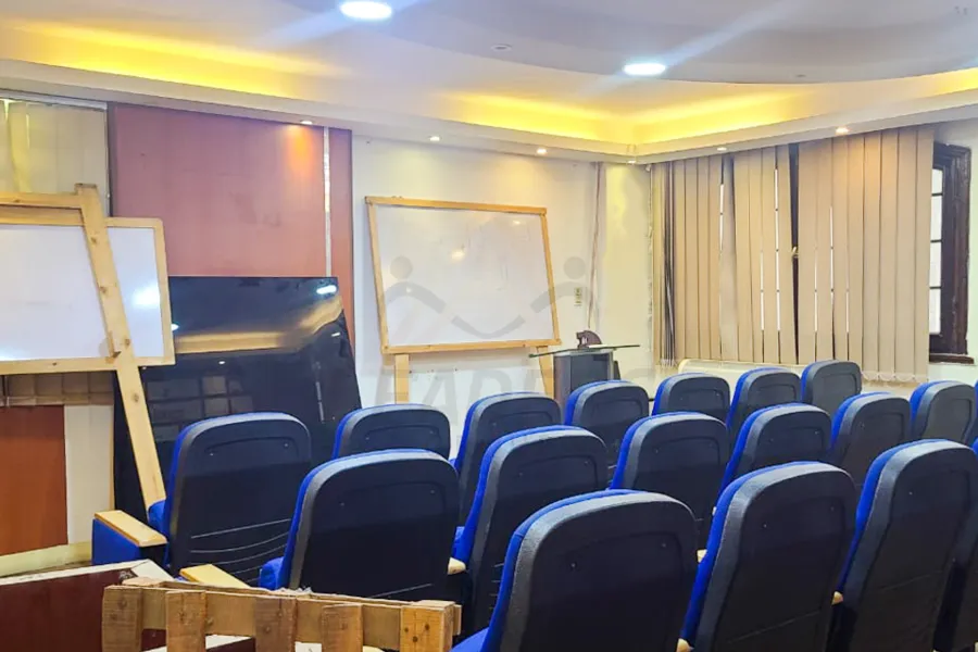 مقر اداري للايجار 280 م سموحه (ش فوزي معاذ)