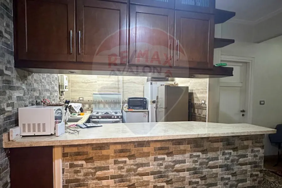 شقة للبيع 150 م وابور المياه ( خطوات من ميدان زويل )