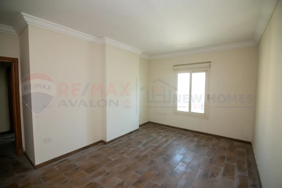 Apartment for sale 250 m Louran (Ibrahim Nasr St.)