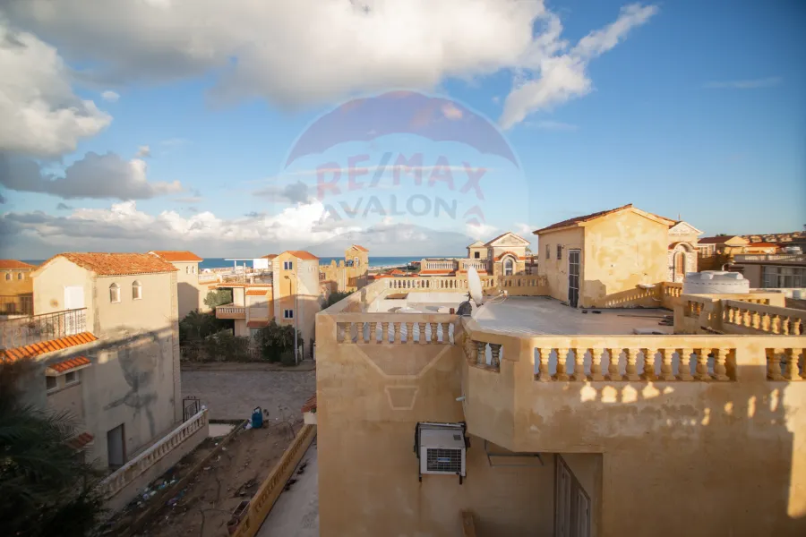 فيلا للبيع الساحل  (قرية غزاله) 421 م