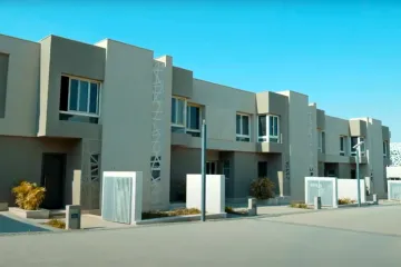 فيلا تاون هاوس للبيع 230 م  6 أكتوبر ( بادية)