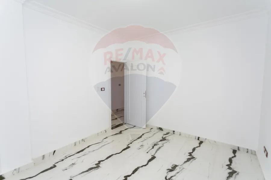 فيلا ستاند الون للبيع (قرطاج) 235 م