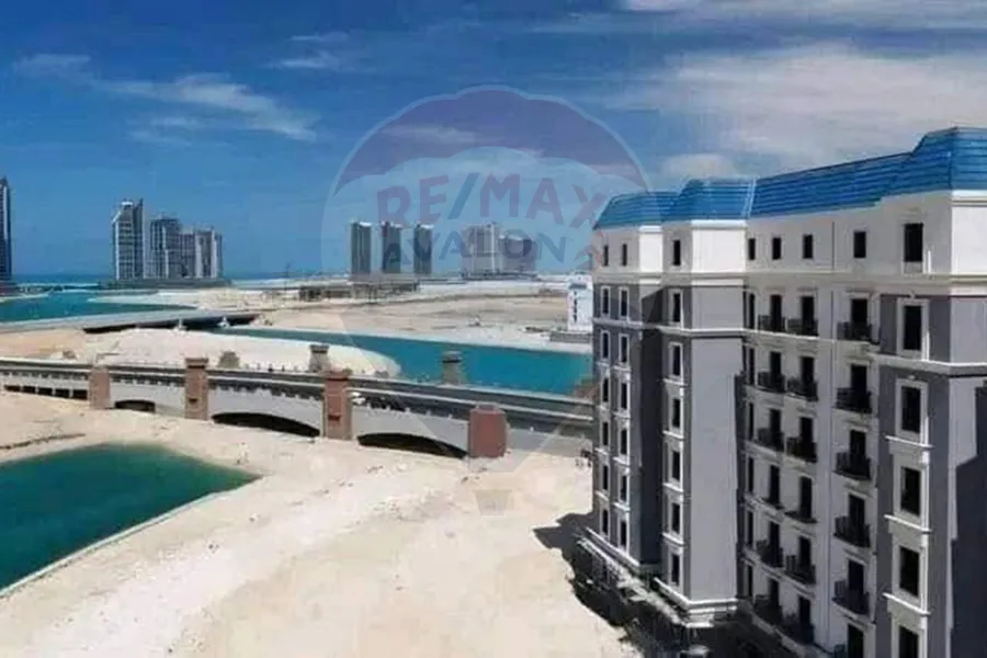 شالية للبيع العلمين (الحي اللاتيني) 90 م