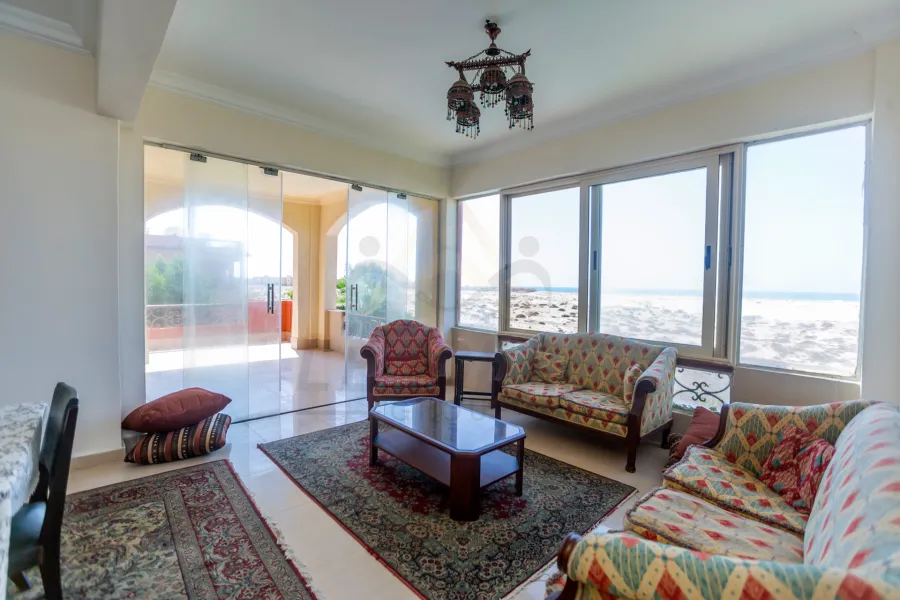 فيلا ستاند الون للايجار المفروش 1,150 م (قرية فيردنيا - الساحل)