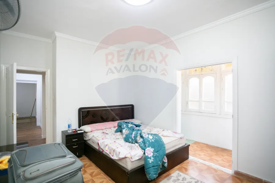 شقة للايجار المفروش 150 م كامب شيزار (ش المكتبات بجوار كلية الهندسة)