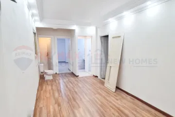 شقة للإيجار 185 م رشدي (ش رشدي باشا )