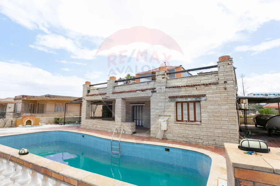 فيلا دوبلكس للبيع (عايدة) 400 م