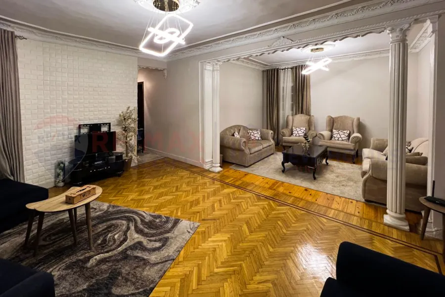 شقة للبيع 135 م فلمنج (ش مسجد القباني)