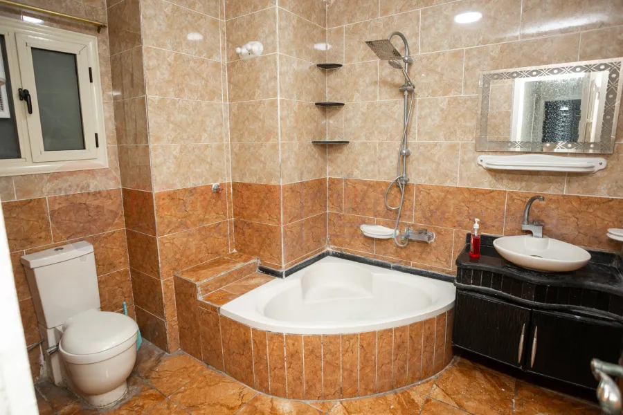 شقة للبيع 185 م وابور المياة (ش جلال الدين الدسوقي)