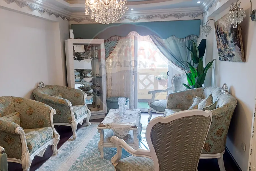 شقة للبيع 150 م سيدي جابر (متفرع من شارع ابو قير)