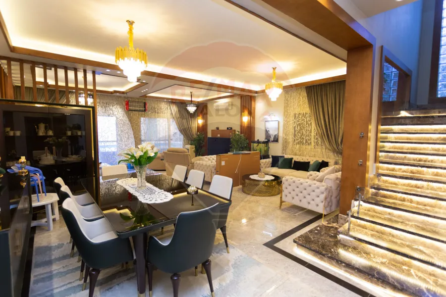 Furnished twin house for annual rent, 350 m², King Mariout (Al Orouba Royal)