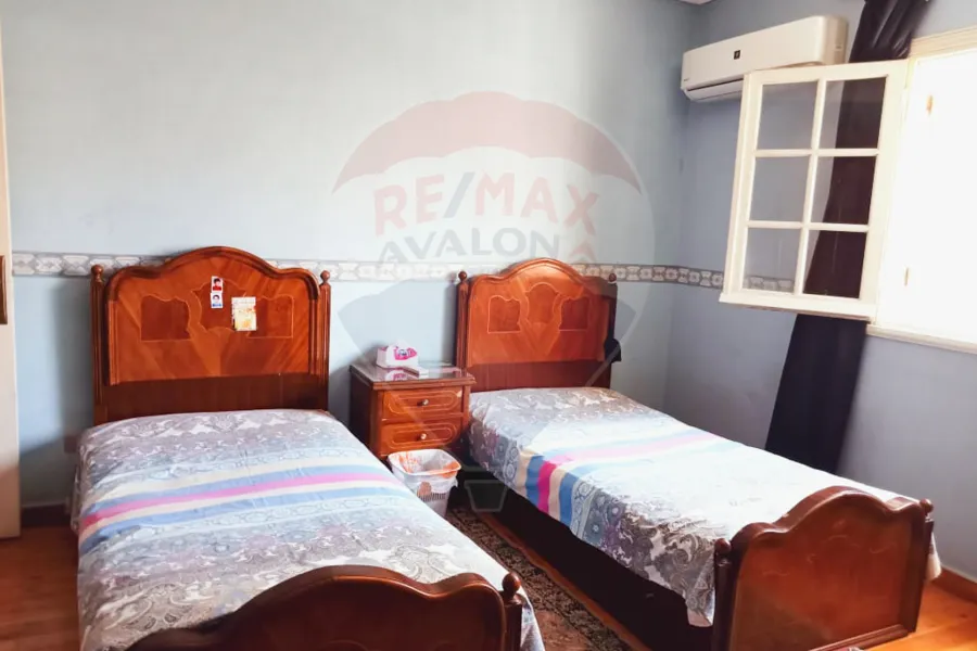 شقة للايجار المفروش 190 م سبورتنج (جانبي بور سعيد)