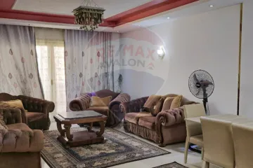 شقة للايجار المفروش 160 م سموحة ( خطوات من جرين بلازا  )