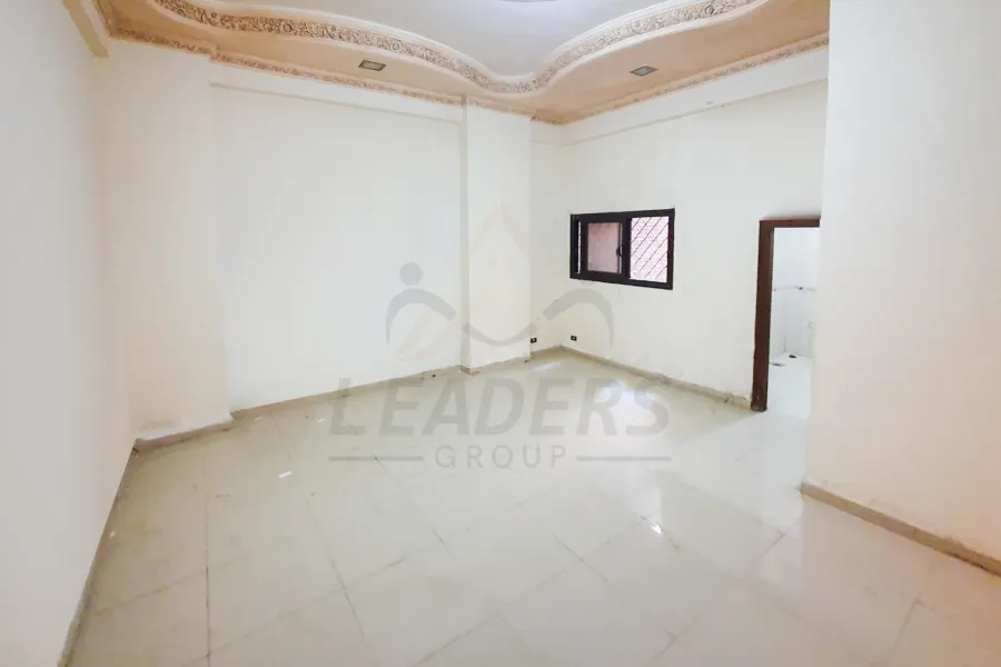 مقر اداري للايجار 217 م سبورتنج (ش بور سعيد)