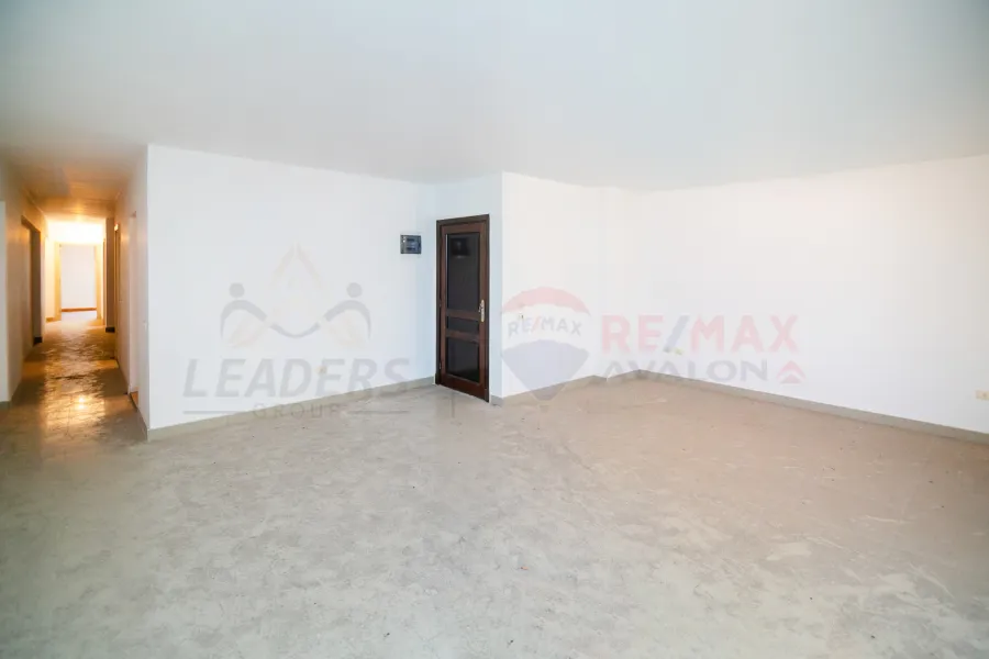 Apartment for sale 150 m Saba Pasha (branched from El Geish Road)