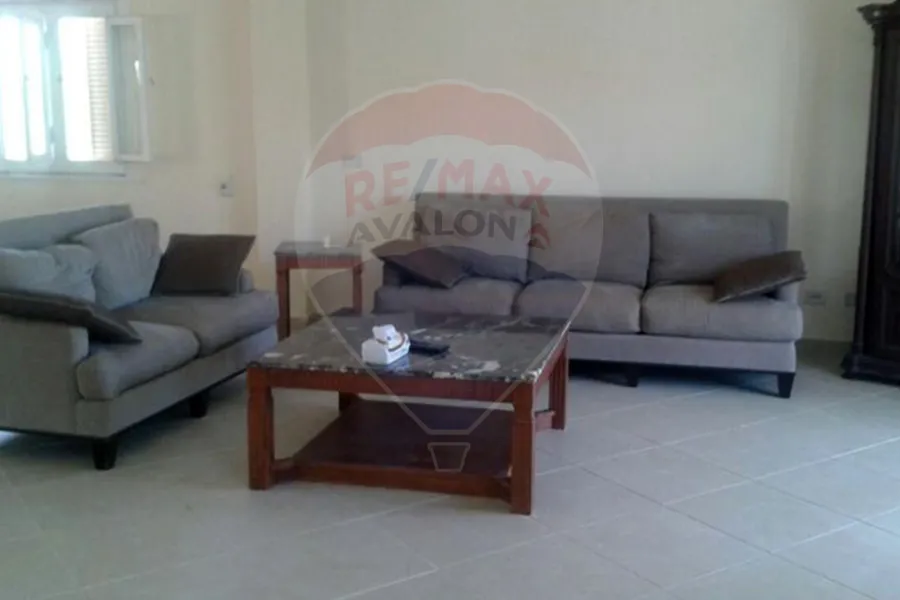 فيلا ستاند الون للبيع (مارينا جاردنز) 1,000 م