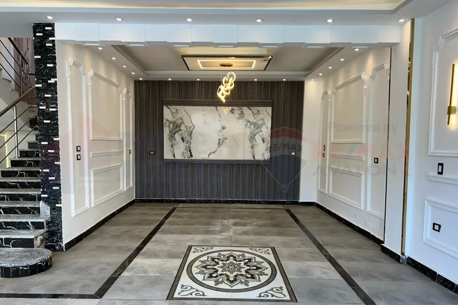 فيلا ستاند الون للبيع 520 م كينج مريوط (ش رشيد محمد رشيد)