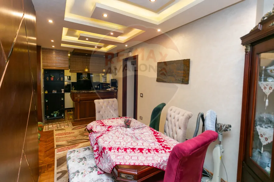 شقة للبيع 185 م سيدي جابر (ش إبن راجح)