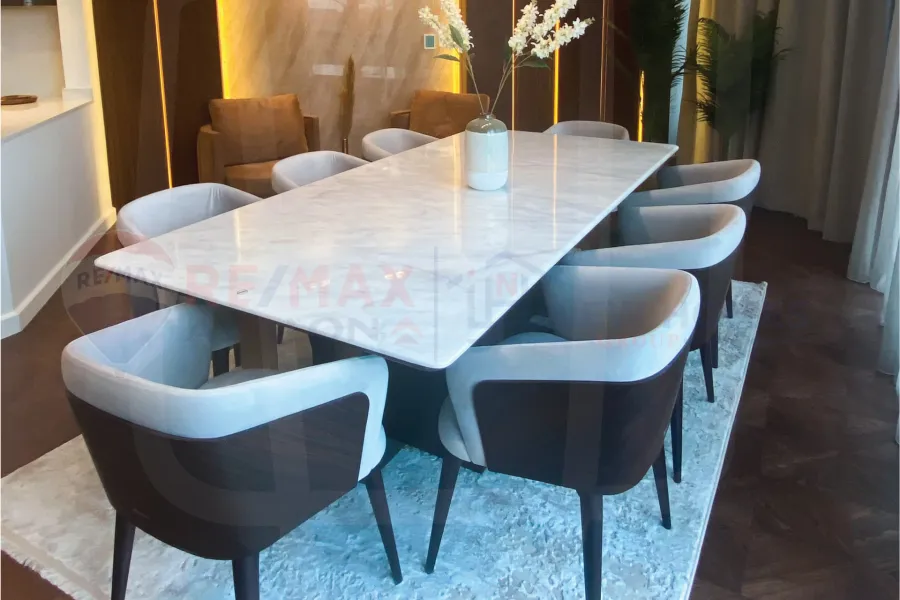 سكاي فيلا للبيع 317 م سموحة (سكاي لاين)