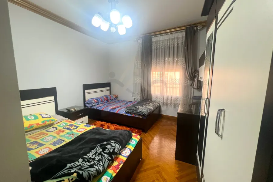 شقة للبيع 185 م رشدي (ش أبوقير - عمارة براند)